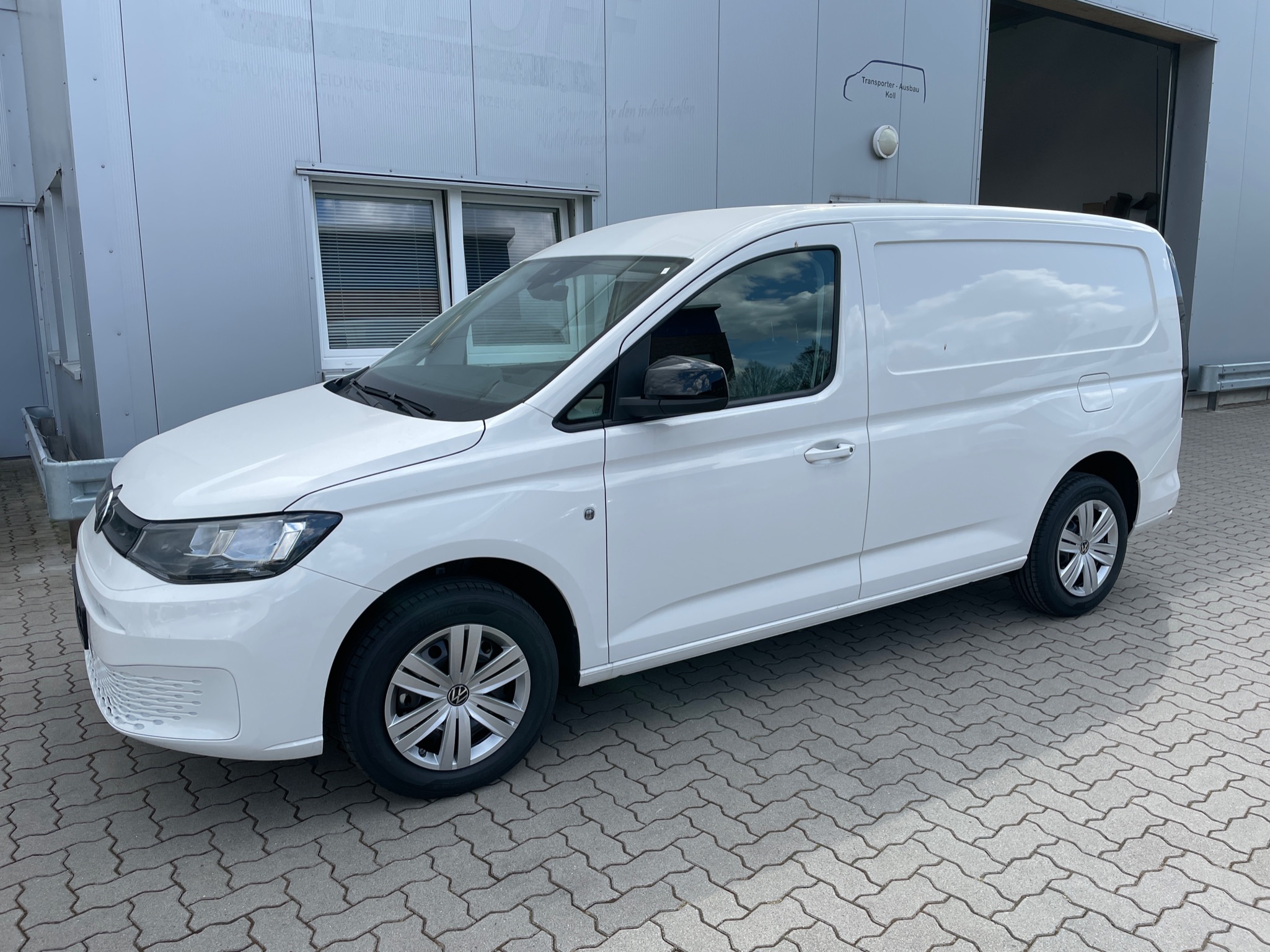 VW Caddy 5 Cargo lang L2 (neues Modell ab 10/2020)