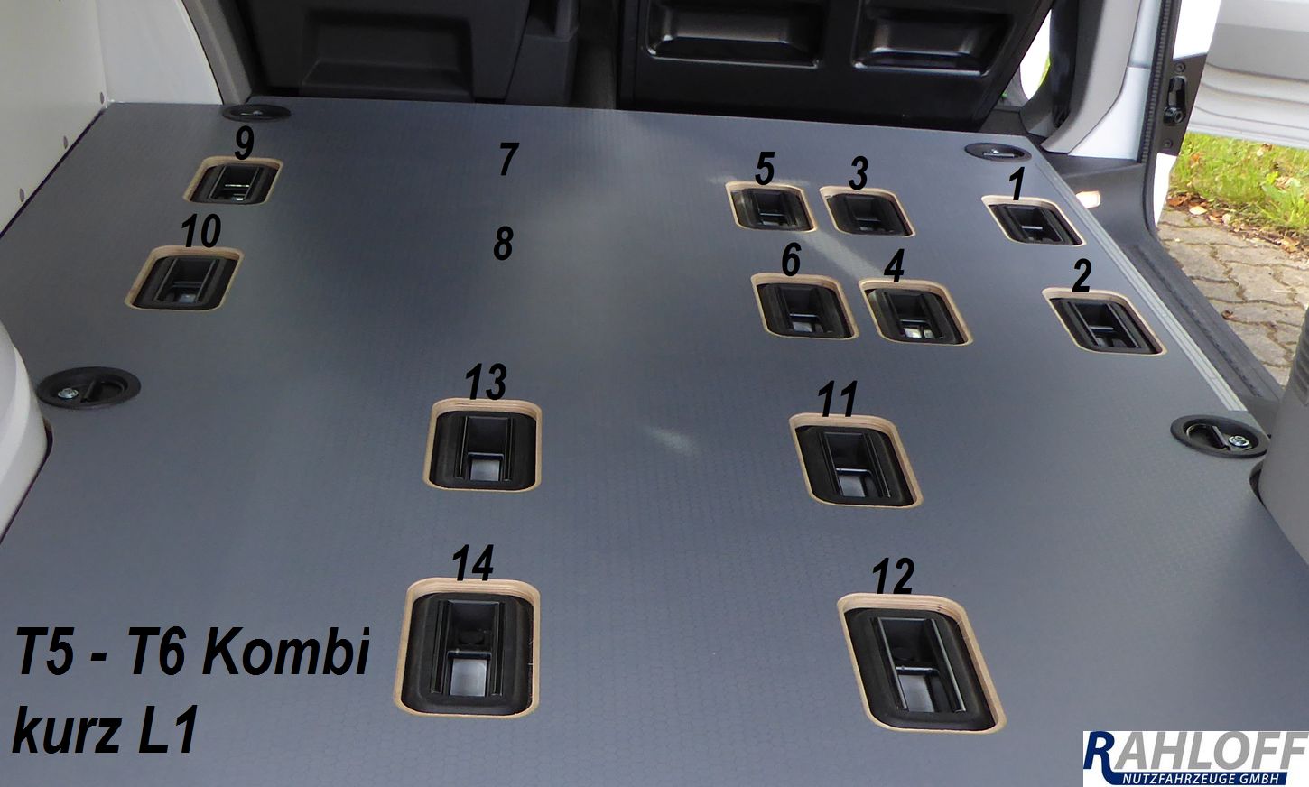 Laderaum Boden für VW T5 / T6 (kurzer Radstand) - Maluch Premium